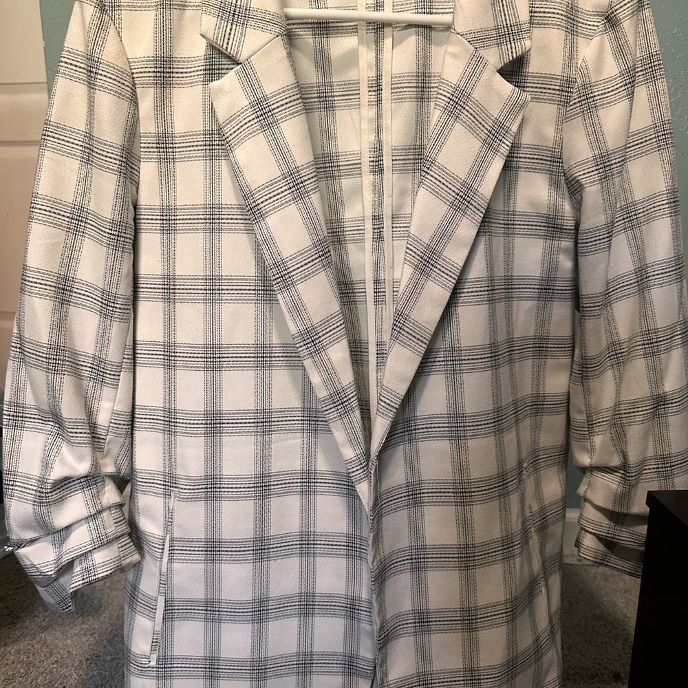 Rachel Zoe White and Gray Plaid Jacket